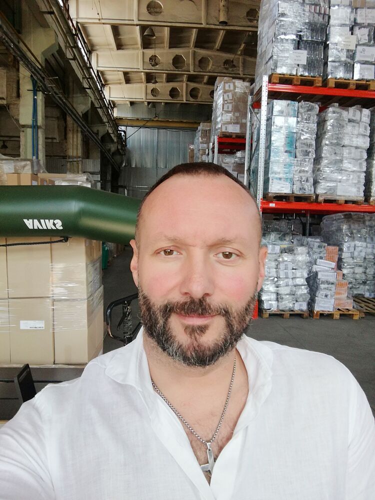  51980754  Daniel, 46 ,    Al Ghardaqah