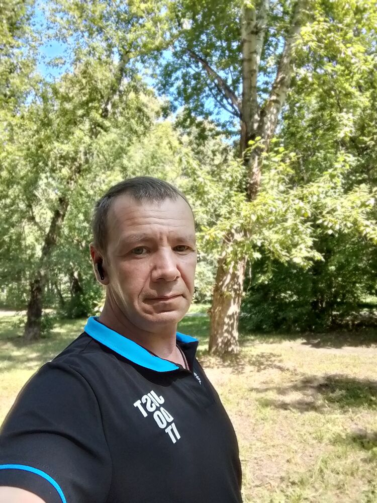  52817574  , 42 ,    