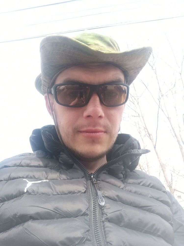  33566804  RuS, 28 ,    