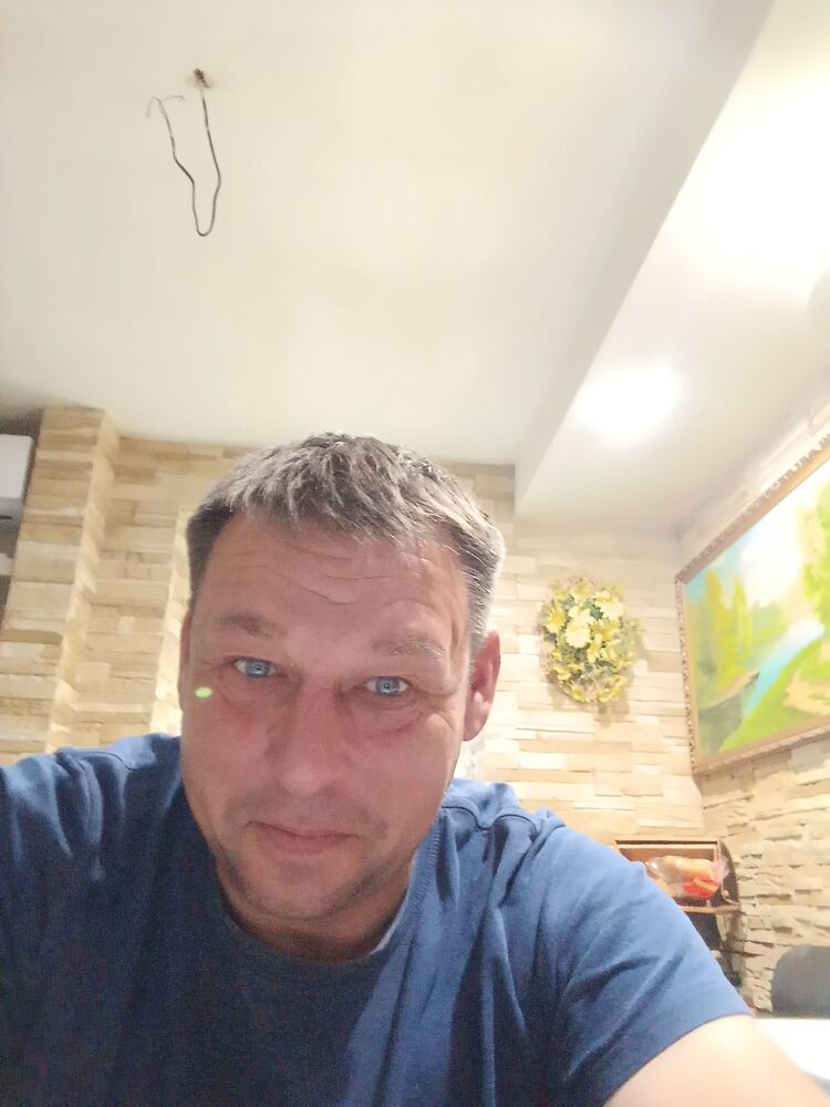  46844174  , 44 ,    