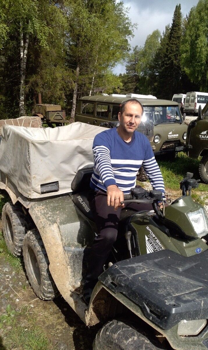  ,   Den, 45 ,   