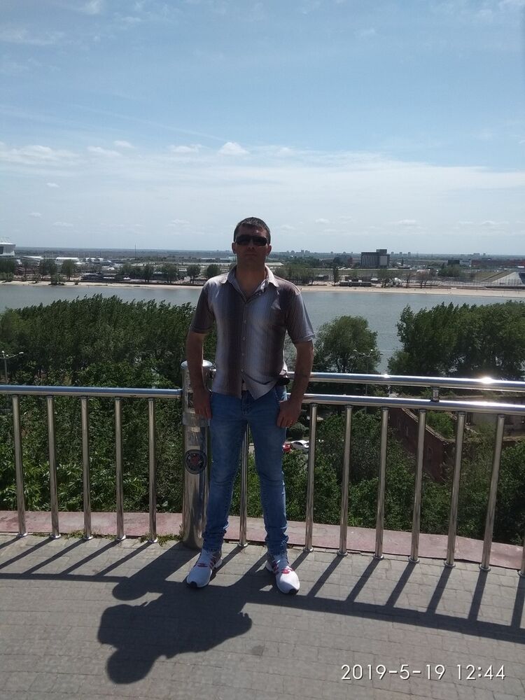  --,   , 43 ,     , c 