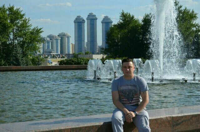  ,   Ilya, 40 ,   ,   
