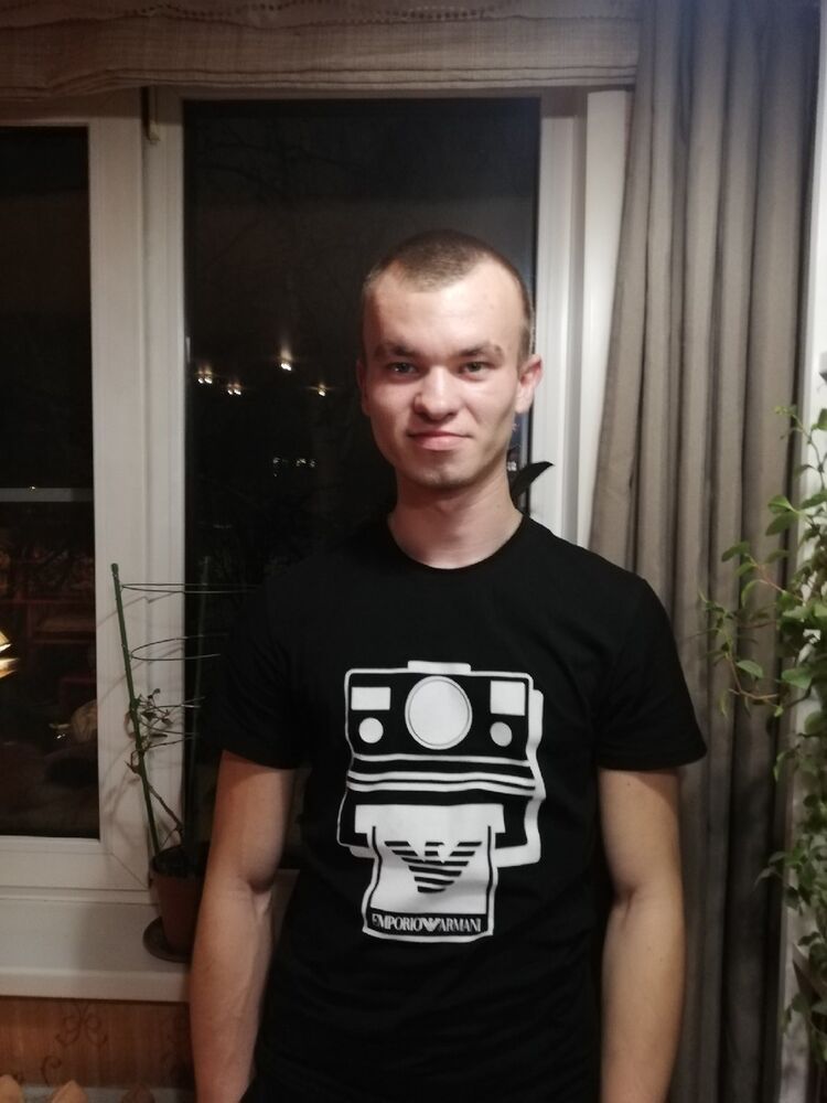  18177944  Gleb, 27 ,    