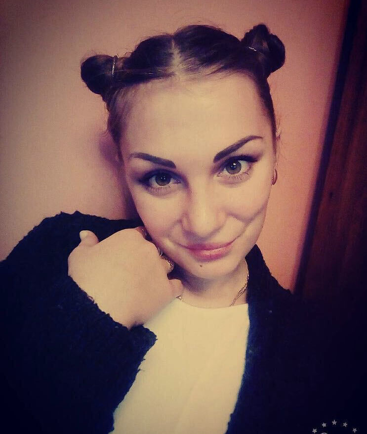  23745974  Nika, 29 ,    