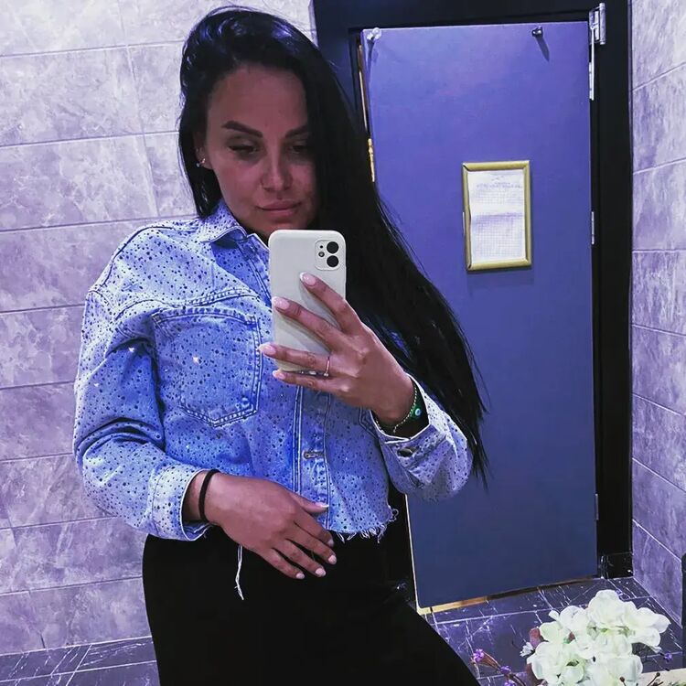  46026364  , 33 ,    