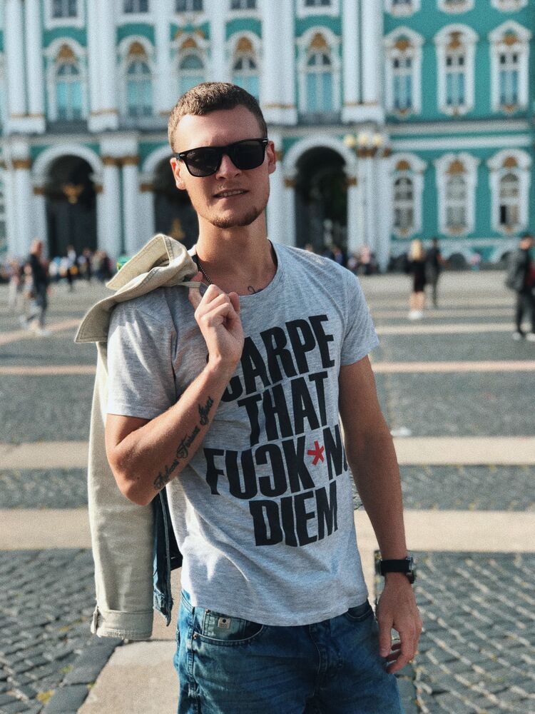  27047554  , 32 ,    -