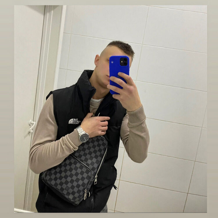  30412784  , 24 ,    