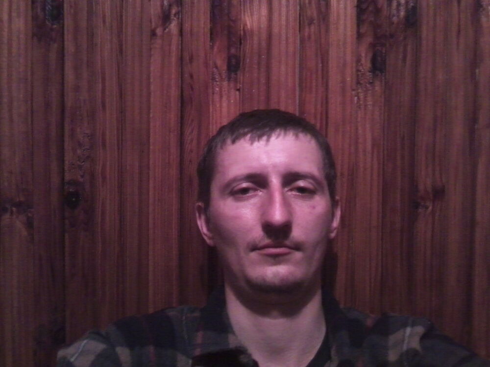  15393274  Sergei, 35 ,    