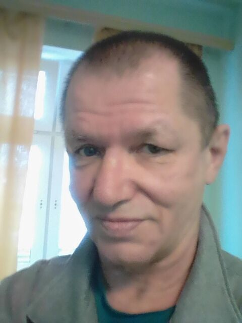  23082044  Aleksandr, 69 ,    