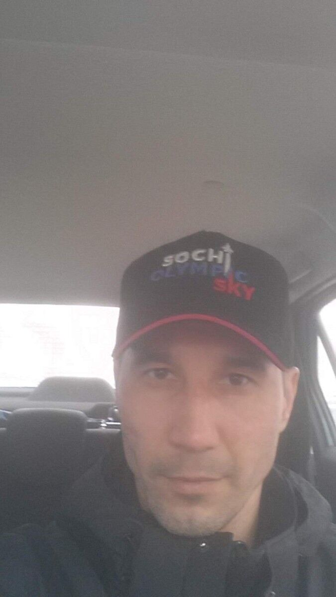  ,   Arik, 44 ,   ,   , c 