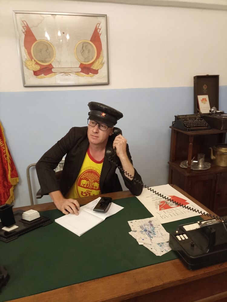 44955484  , 42 ,    