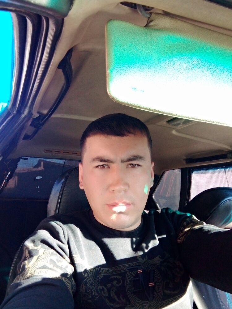  32982064  Sayri, 28 ,    