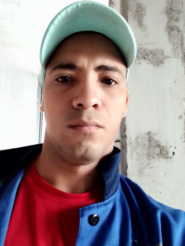 ���� 44926994 ������� Yunier, 33 ����, ���� ���������� � ������