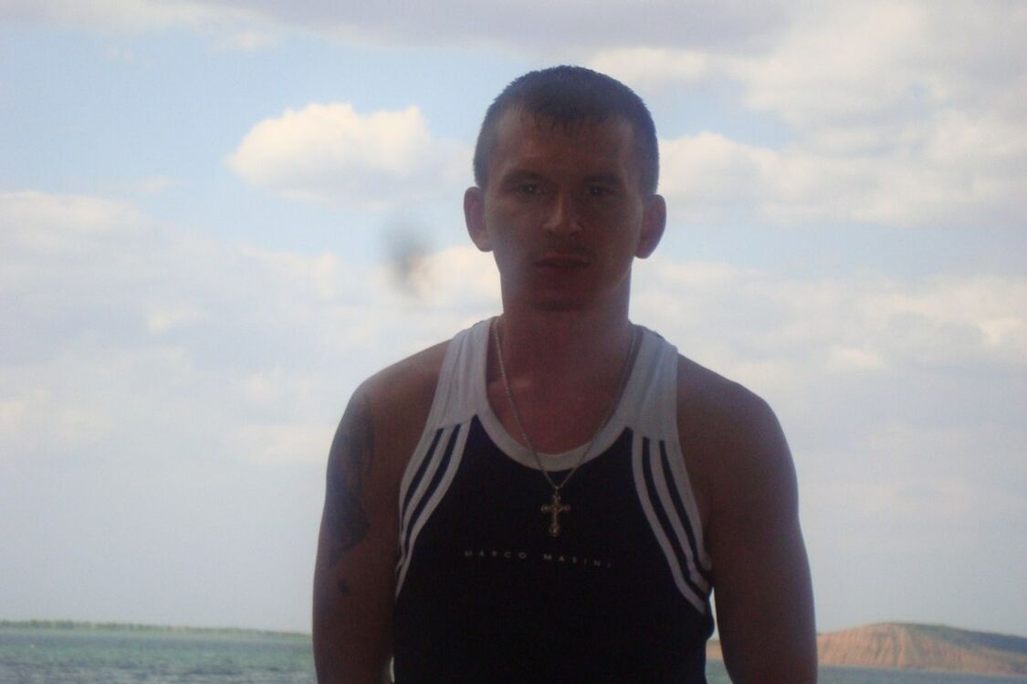  9526634  , 42 ,    