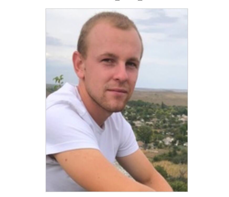  46581244  , 33 ,    