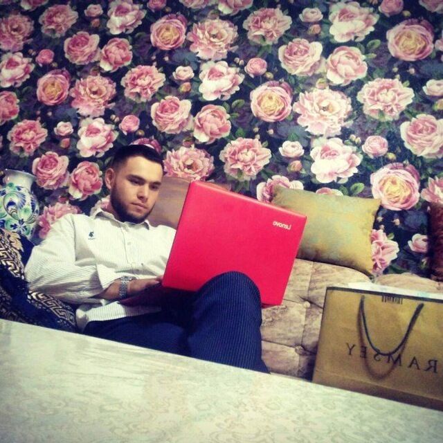  ,   Ali, 24 ,   ,   