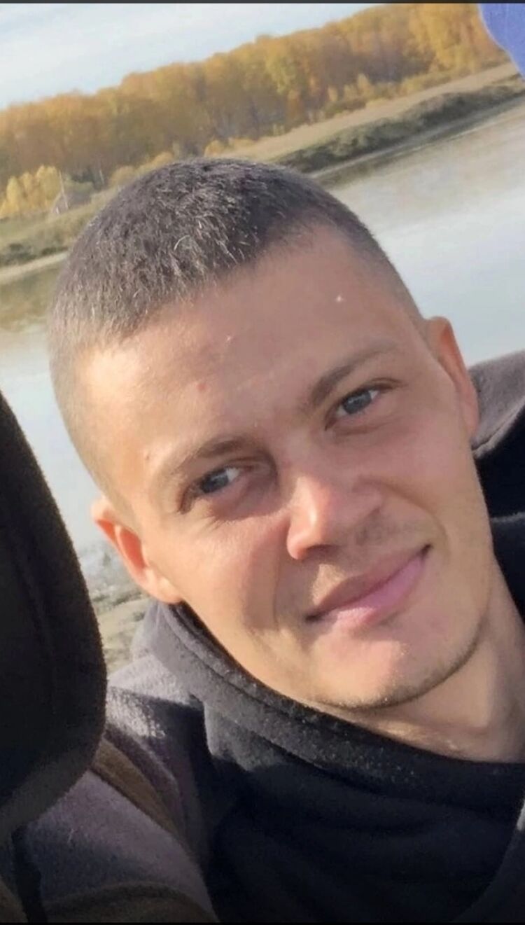  ,   Sergey, 37 ,   ,   , c , 