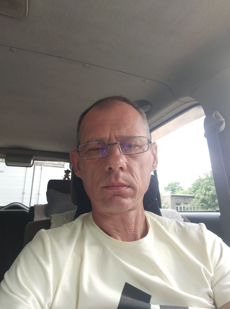  44255254  , 49 ,    