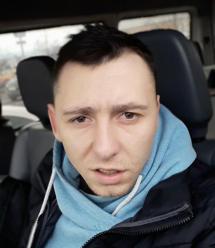  19119134  Kostik, 29 ,    