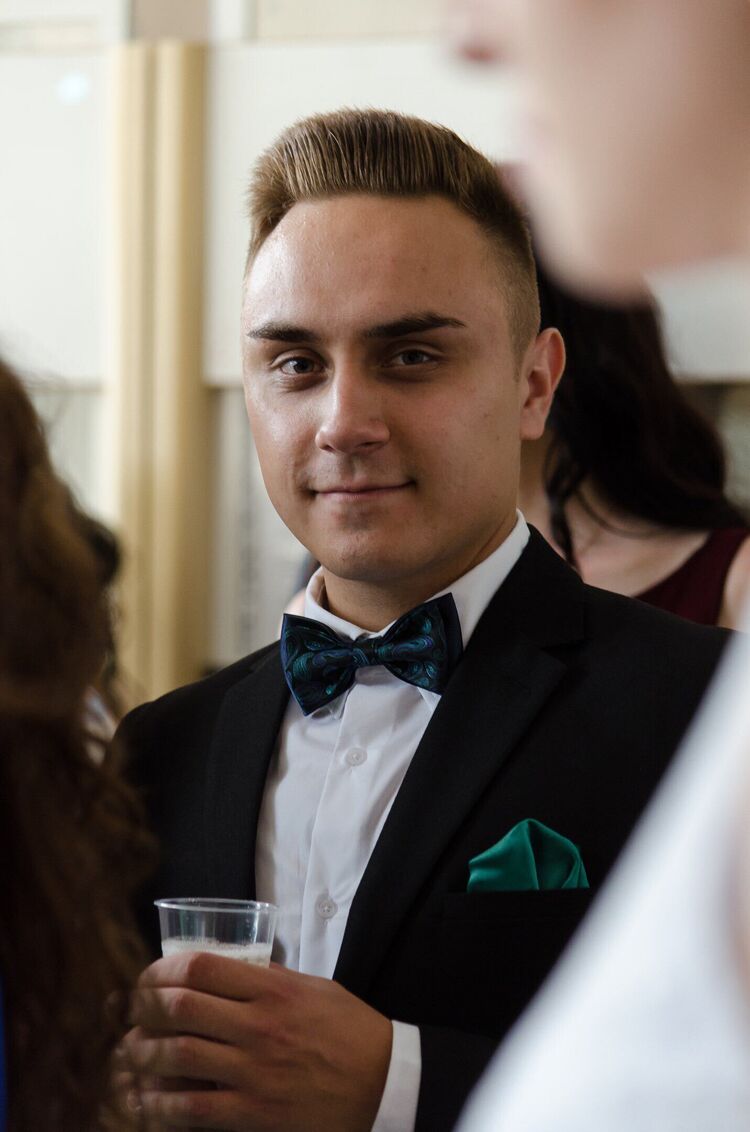  --,   Vladislav, 31 ,     , c 