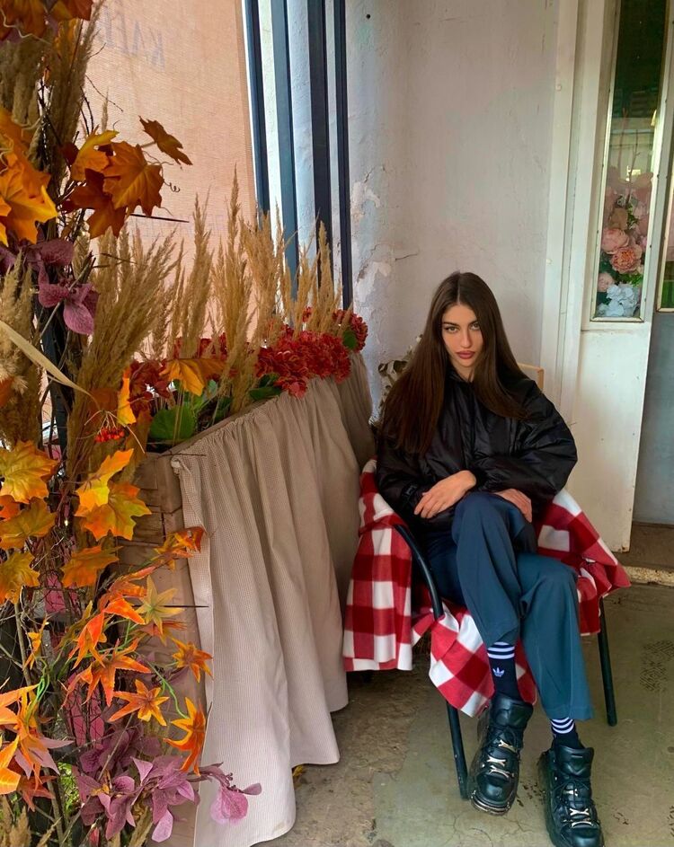  ,   , 22 ,   ,   