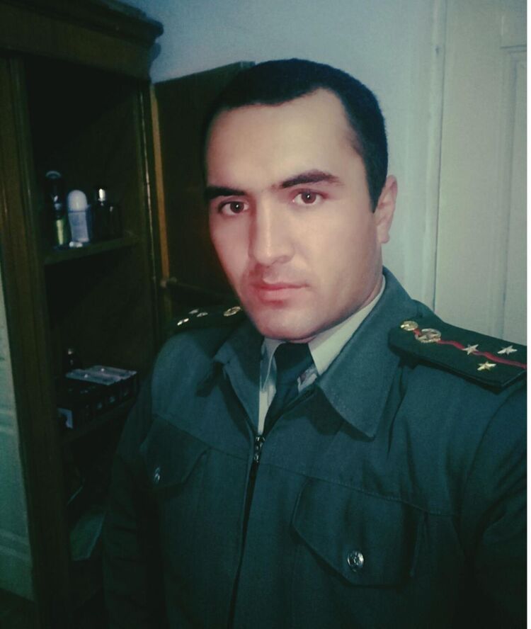 47888484  Egor, 32 ,    