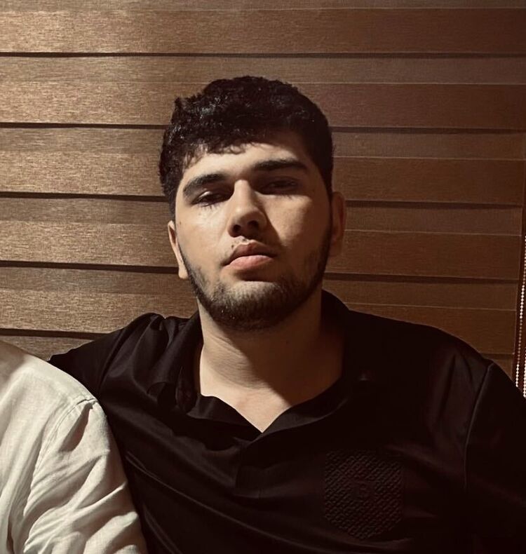  50592954  Elnur, 23 ,    