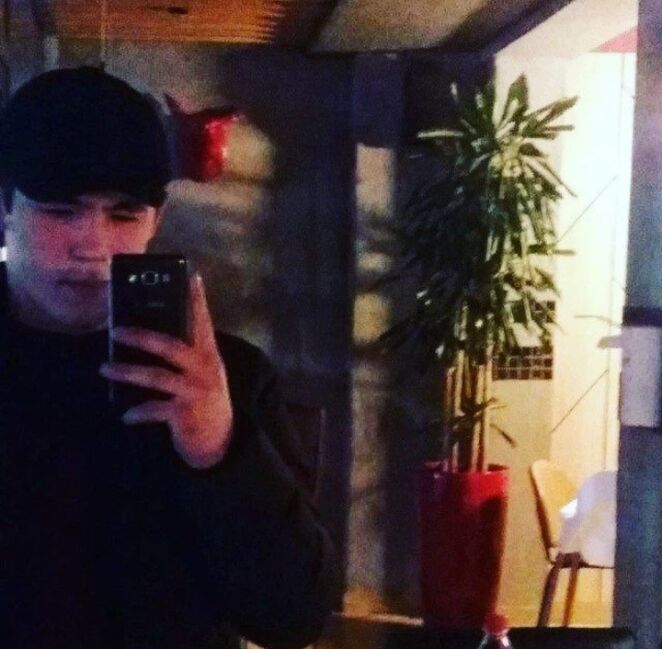  31110294  Rafa, 25 ,    