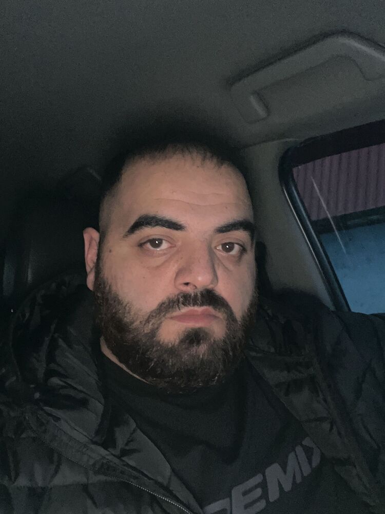  43430714  , 37 ,    