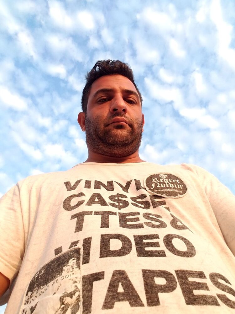  ,   Yusif, 42 ,   ,   , c 