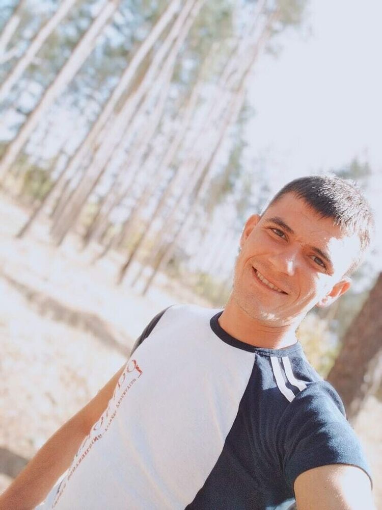  21579804  Evgeny, 29 ,    -