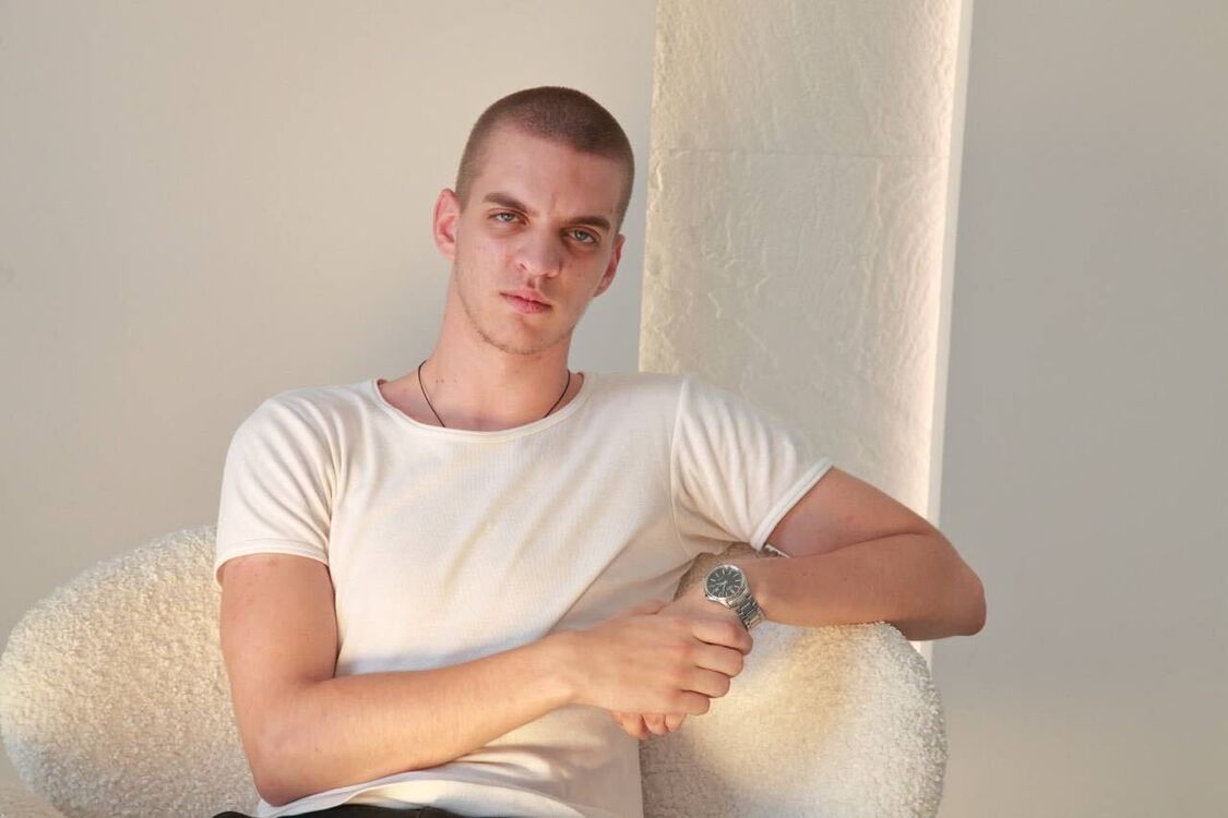 ���� 52916044 ����� ������, 19 ���, ���� ���������� � ��������