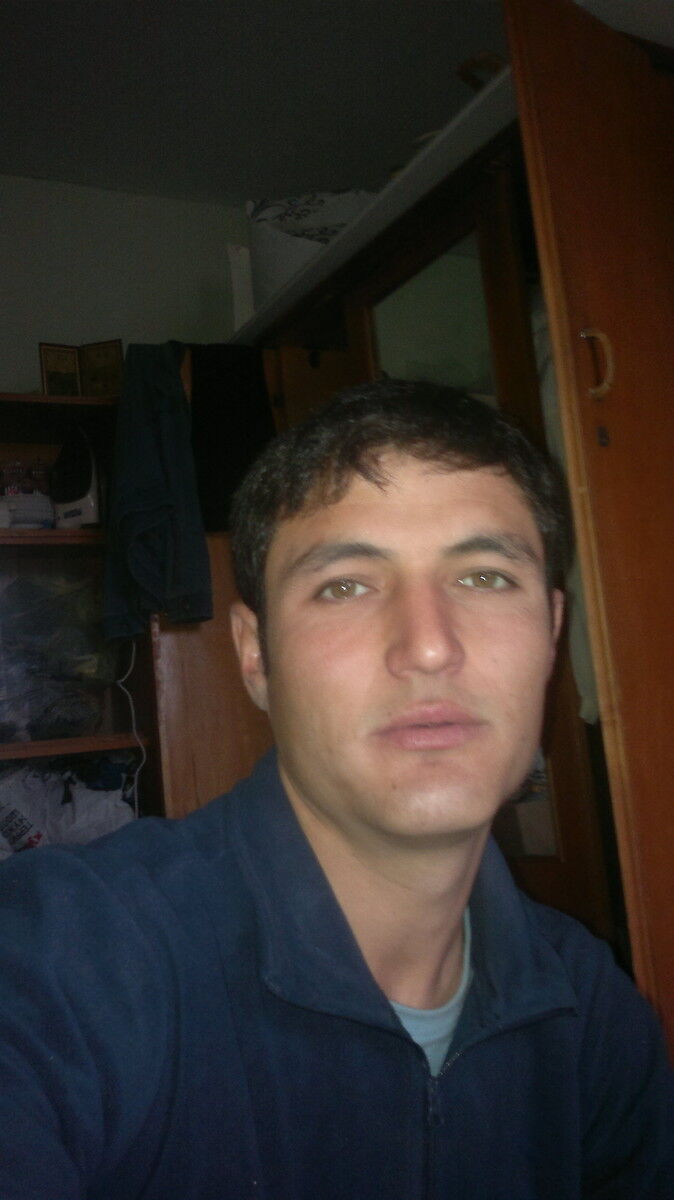  6688524  Daler, 36 ,    