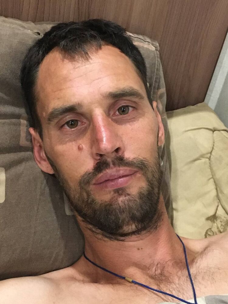  46160764  , 33 ,    