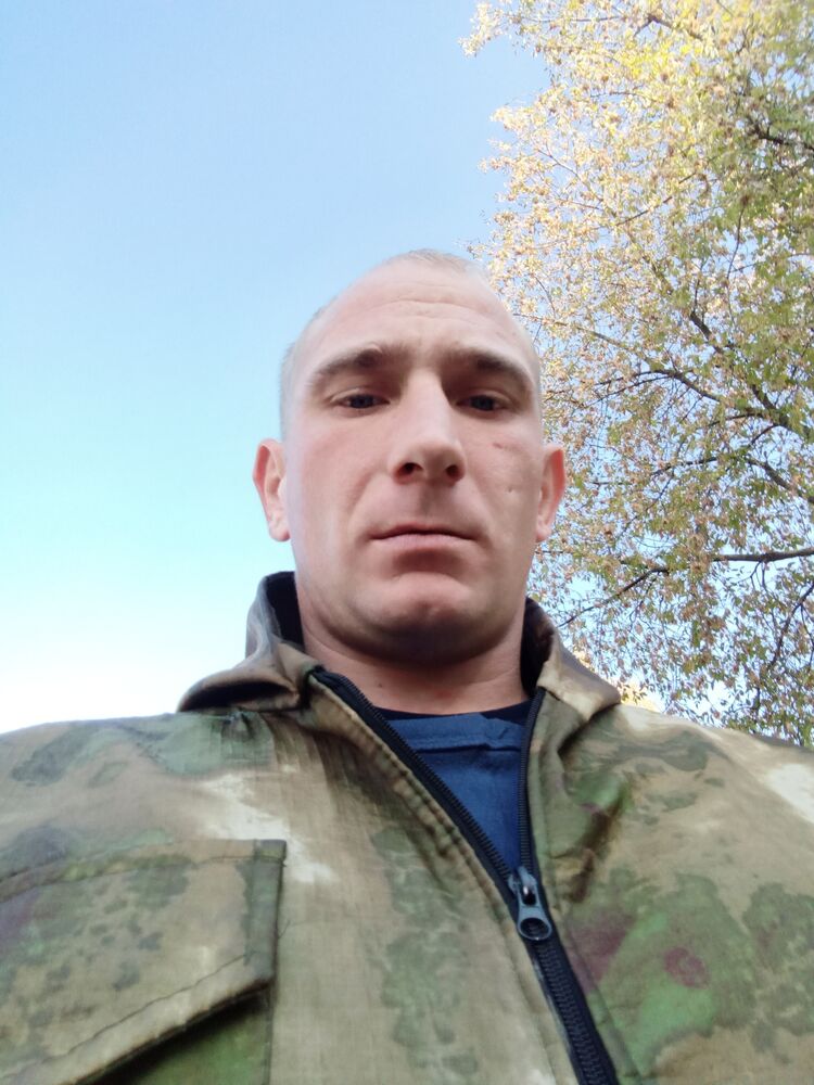  46986054  , 30 ,    