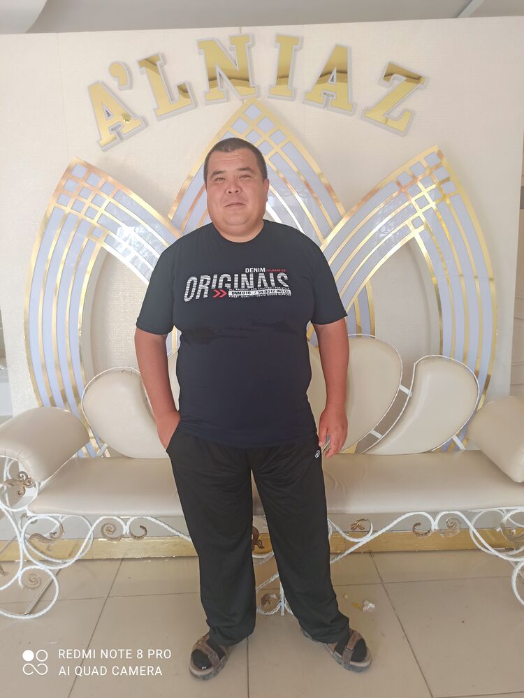  27874174  Kuanish, 45 ,    