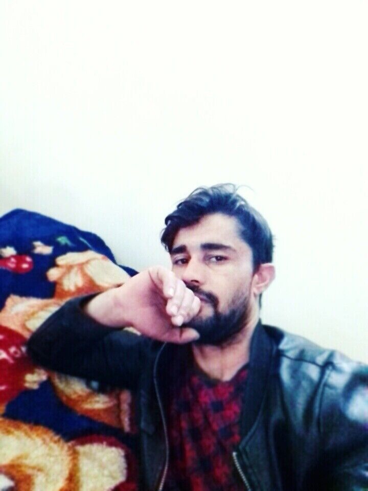  49140754  Jon Tjk, 36 ,    