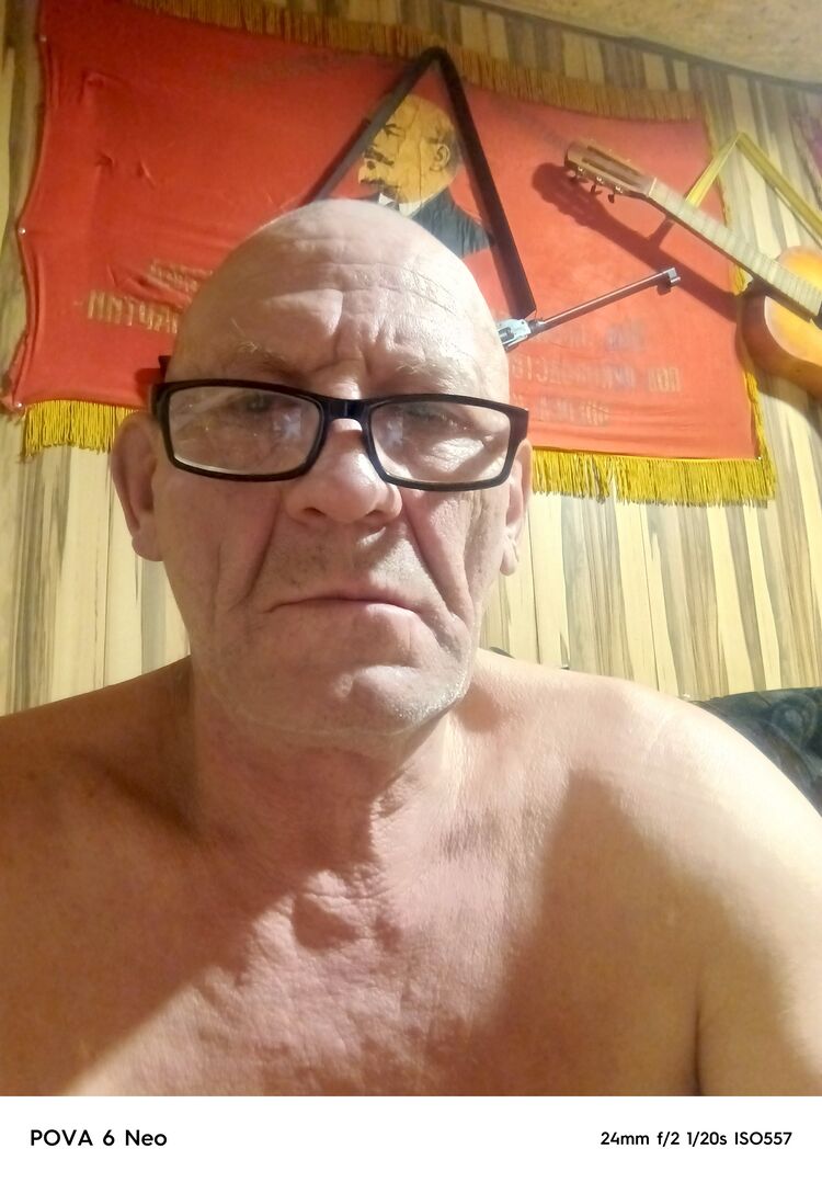  48560744  , 62 ,    