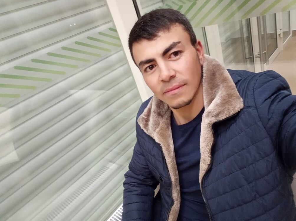  ,   , 33 ,   c 