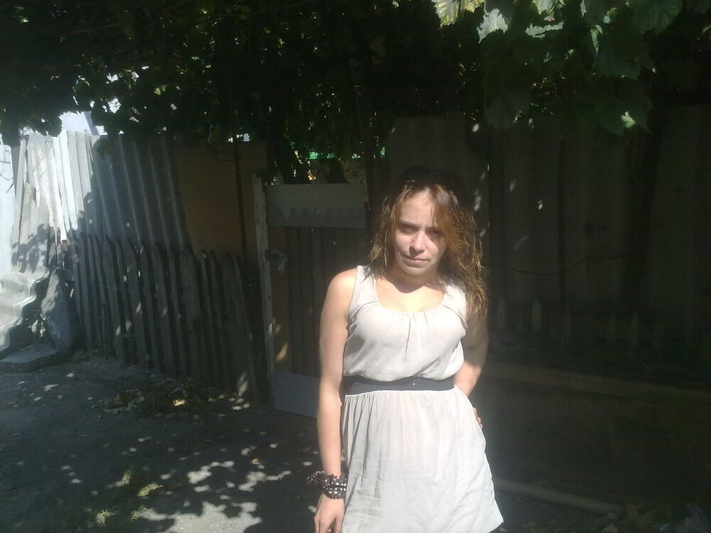  4988744  Alionusca, 33 ,    