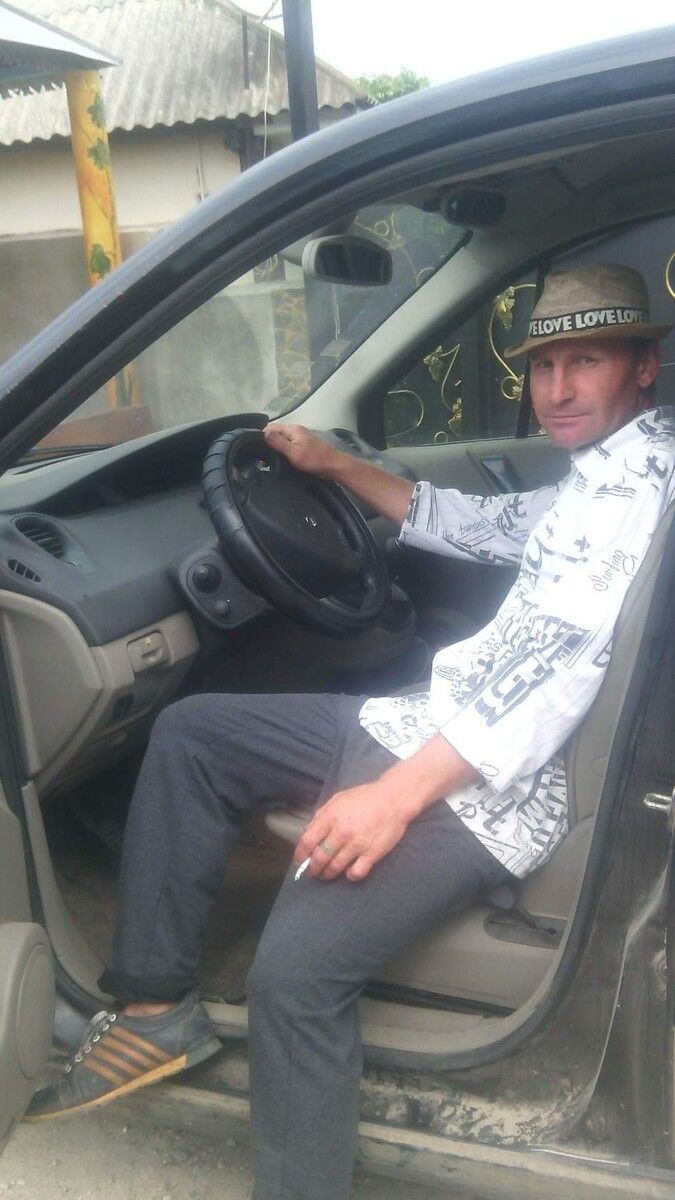 ���� 16885474 ������� Gicu, 40 ���, ���� ���������� � ������