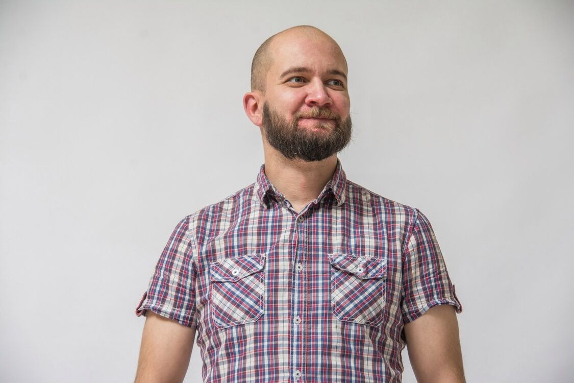  -,   Anton, 43 ,   ,   , c 