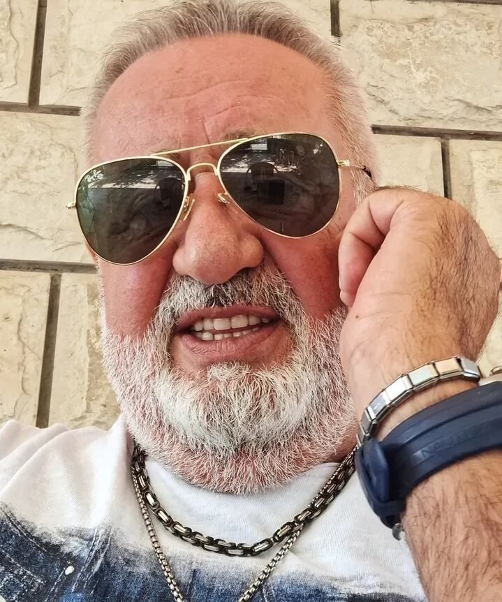  54275254  Michelle, 58 ,    Assisi