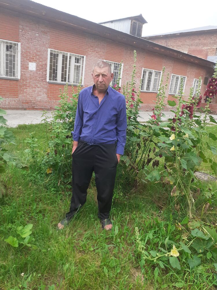  44426124  Alecsandr, 59 ,    