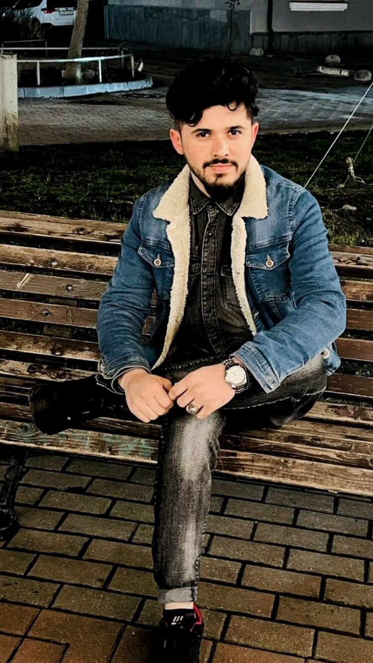  Bojnurd,   Sabir, 22 ,   ,   