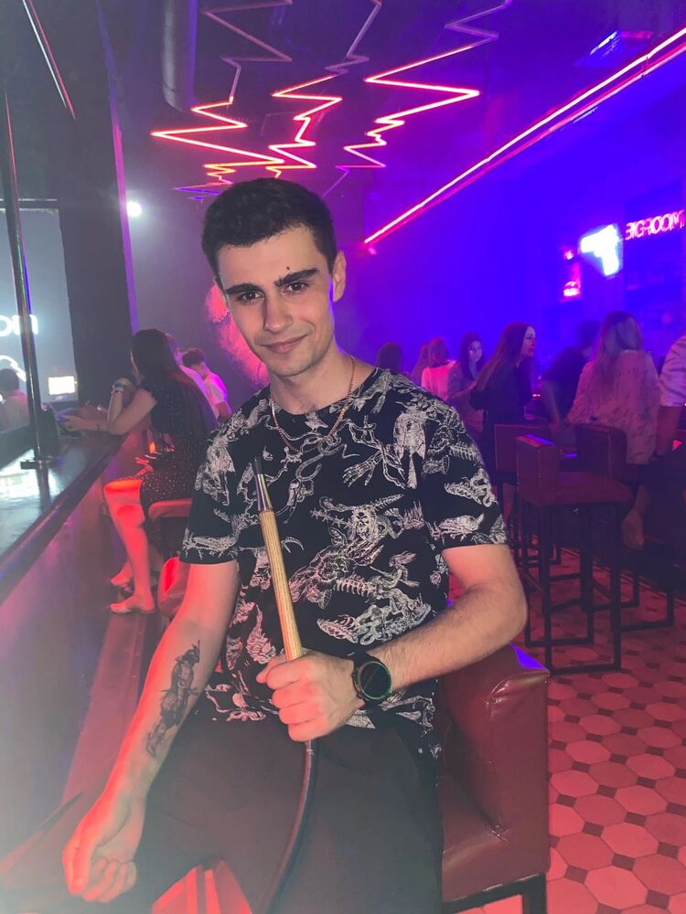  --,   , 24 ,   ,   