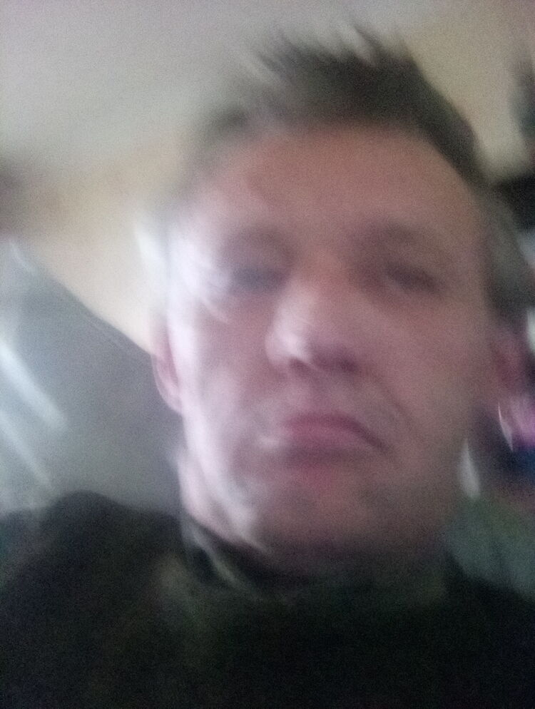  48204214   , 51 ,    