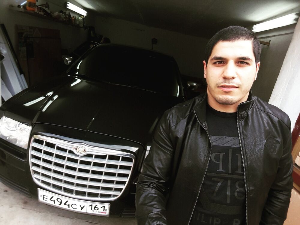  8213024  VITO, 31 ,    