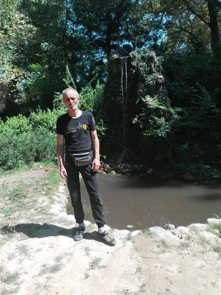  16531274  Stanislav, 55 ,    